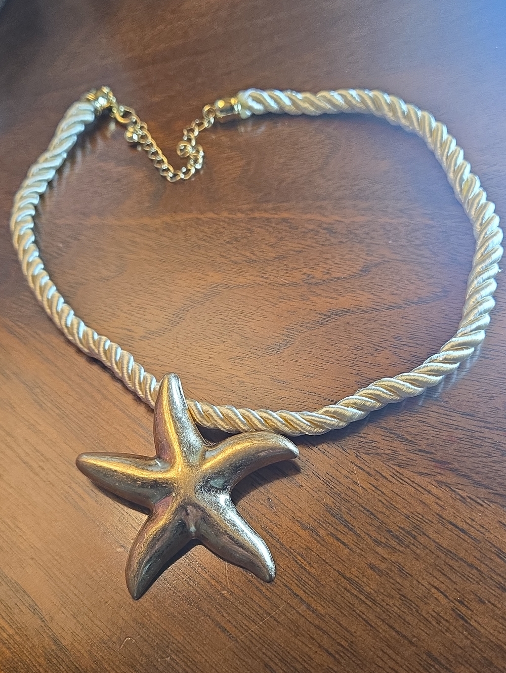 Oceanic Starfish Pendant Necklace Gold-Tone Copper Plated Statement Jewelry - Picture 5 of 7